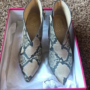 Vince Camuto heels/booties